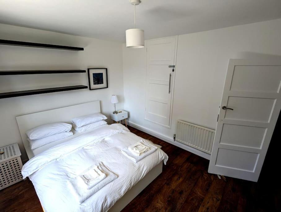 Appartement Charming 2-Bed Garden Flat à Londres Extérieur photo
