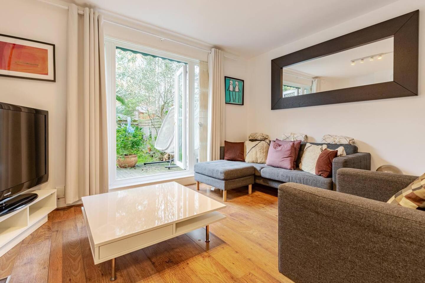 Appartement Charming 2-Bed Garden Flat à Londres Extérieur photo
