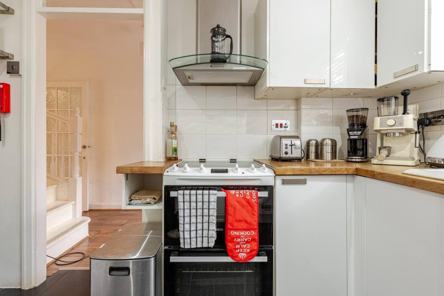 Appartement Charming 2-Bed Garden Flat à Londres Extérieur photo
